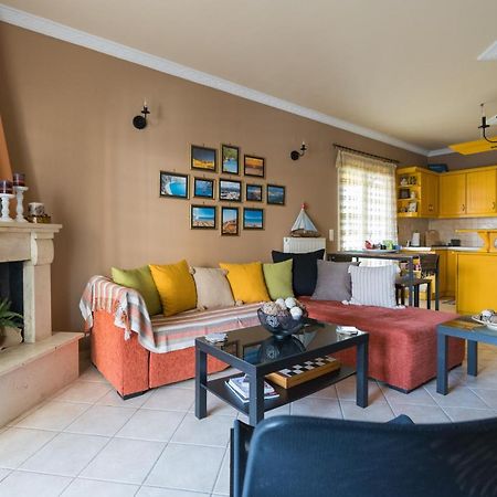 Aurelia Apartment Lixouri Buitenkant foto
