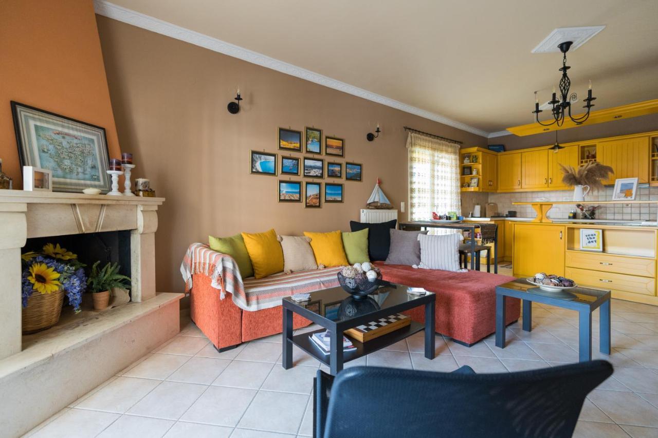 Aurelia Apartment Lixouri Buitenkant foto