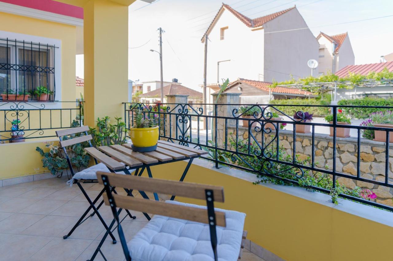 Aurelia Apartment Lixouri Buitenkant foto