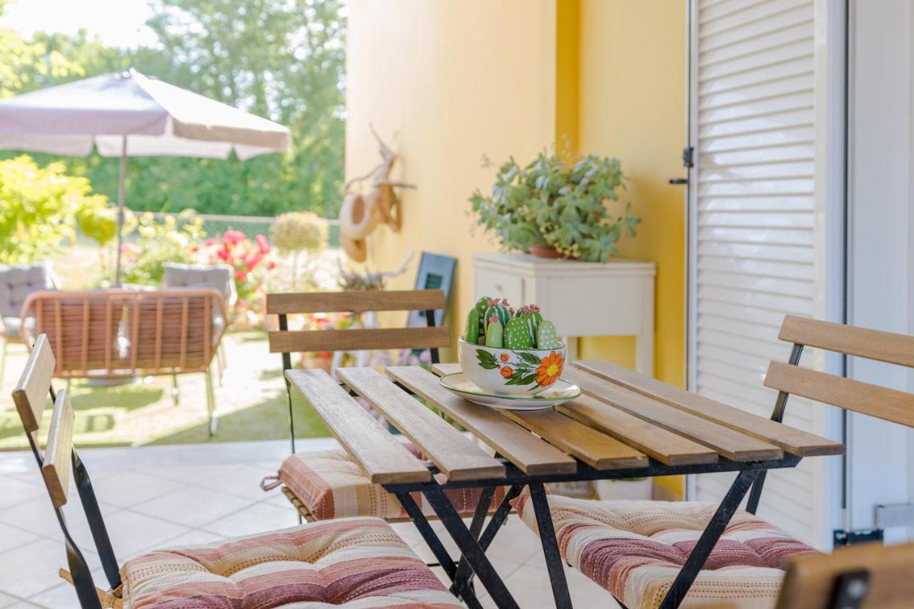 Aurelia Apartment Lixouri Buitenkant foto