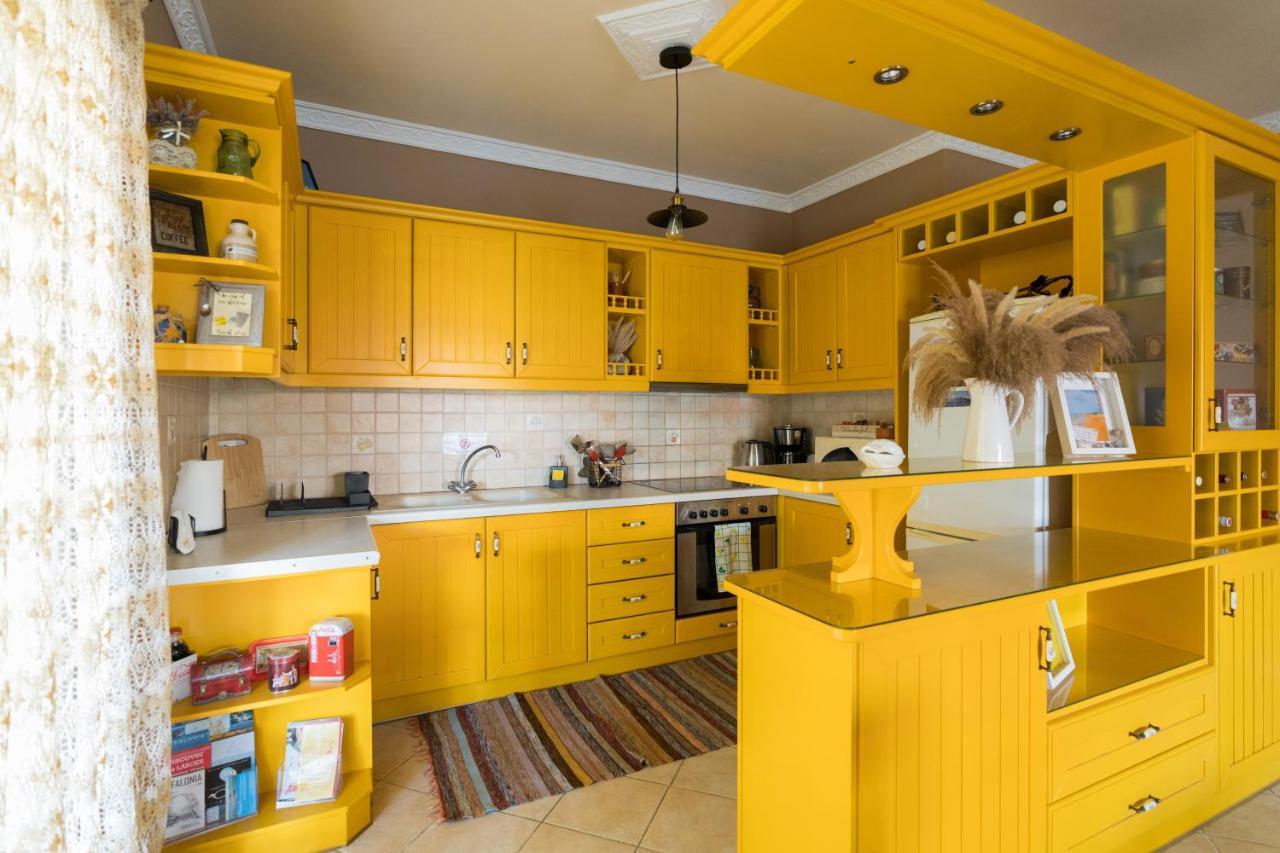 Aurelia Apartment Lixouri Buitenkant foto